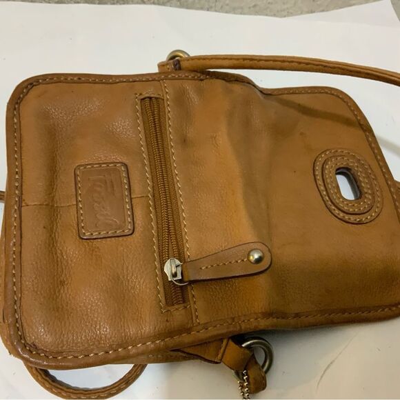 Fossil Tan Leather Crossbody Bag Purse 6.5 x 5.5 Logo Compartments Mini Purse - Picture 5 of 9